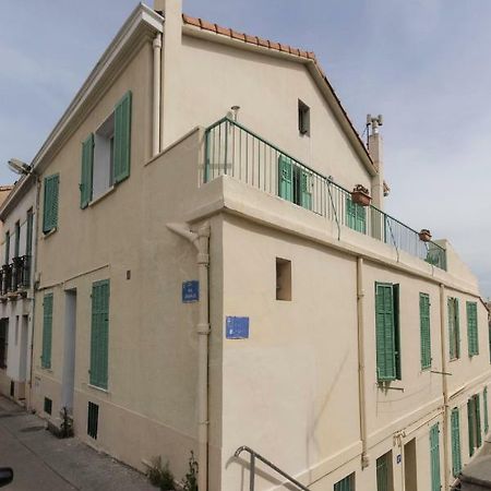 Stud Terras Ville Corniche 2 Pers Stat Gratuit Rue Modif Suivt Possib Et Accord Exclusif 마르세유 외부 사진