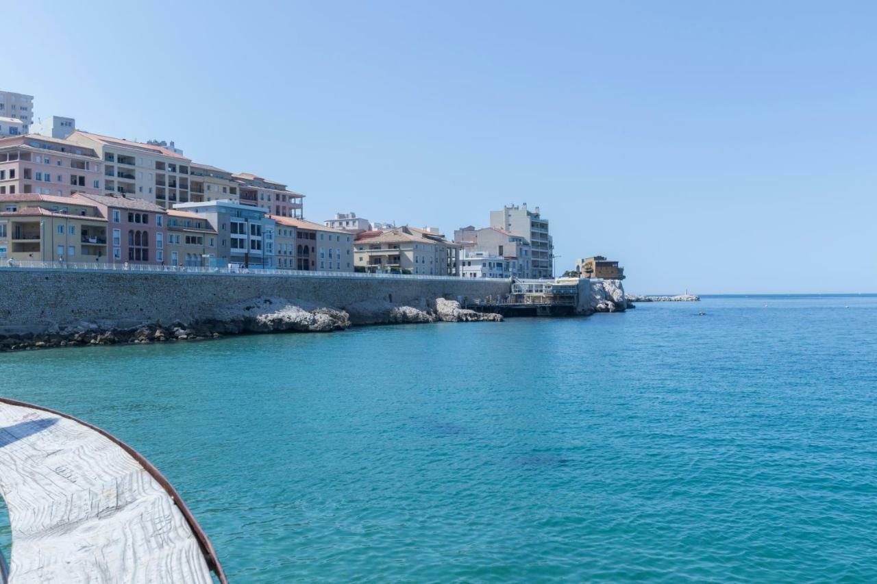 Stud Terras Ville Corniche 2 Pers Stat Gratuit Rue Modif Suivt Possib Et Accord Exclusif 마르세유 외부 사진
