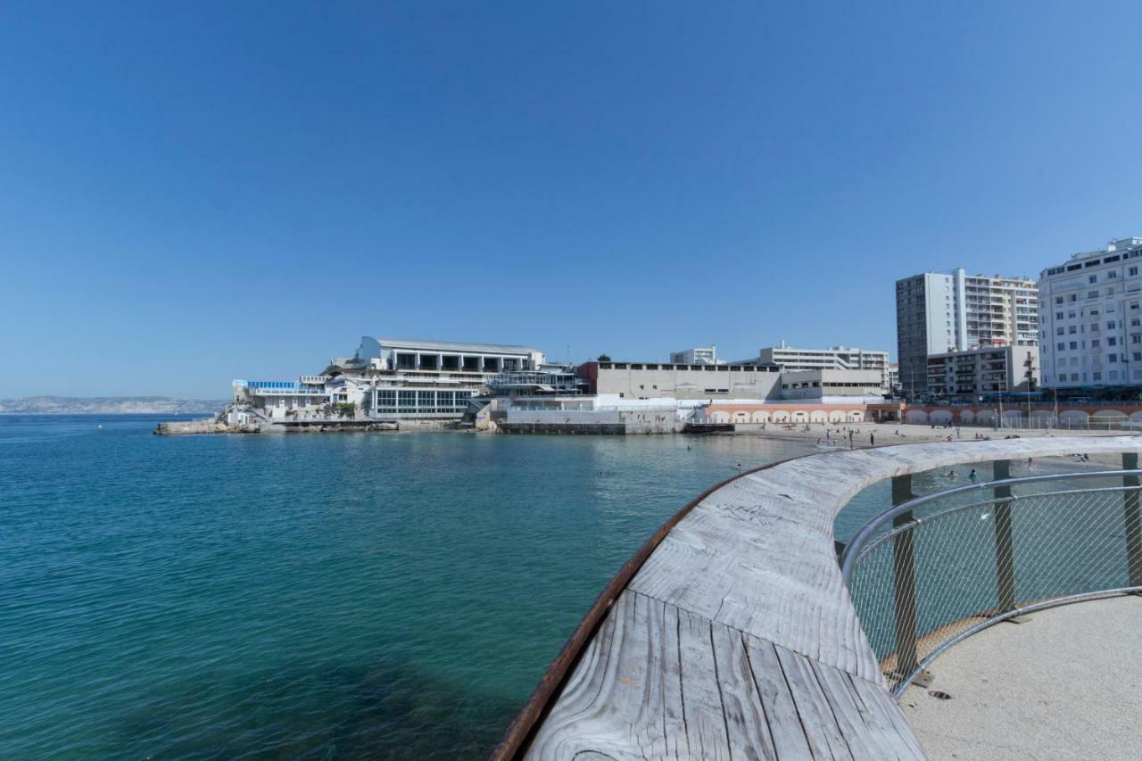 Stud Terras Ville Corniche 2 Pers Stat Gratuit Rue Modif Suivt Possib Et Accord Exclusif 마르세유 외부 사진